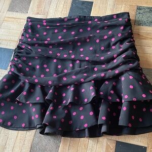 Brand new large dynamite skirt